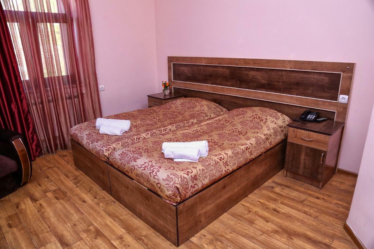 Lara Hotel غوريس المظهر الخارجي الصورة