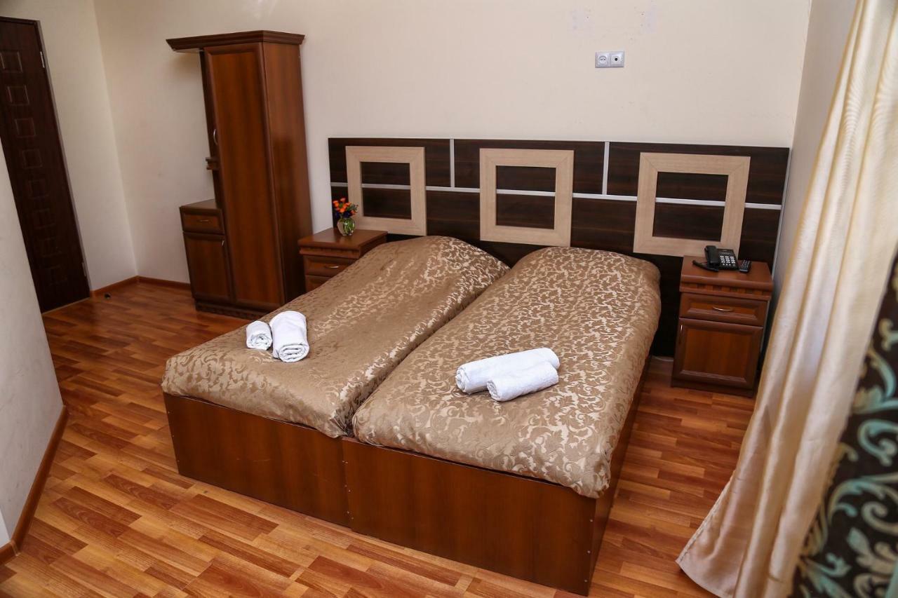 Lara Hotel غوريس المظهر الخارجي الصورة
