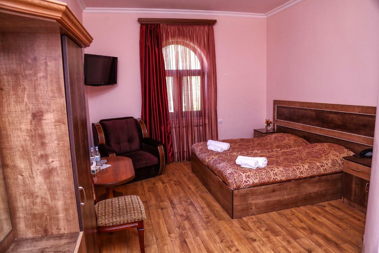 Lara Hotel غوريس المظهر الخارجي الصورة